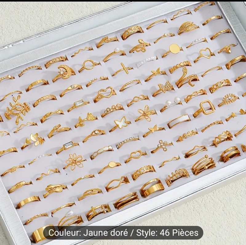 Ensemble de 46 bagues pour femmes