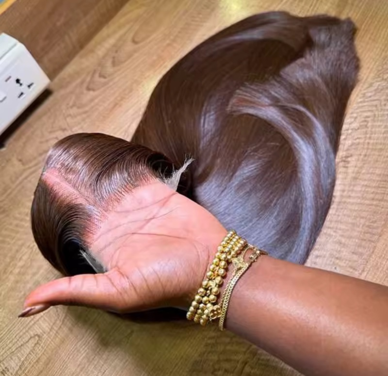 Perruques Lace Front HD 13x4 en cheveux humains brésiliens, couleur marron chocolat, 34 pouces, lisses comme des baguettes, avec dentelle transparente 13x4, pour femmes