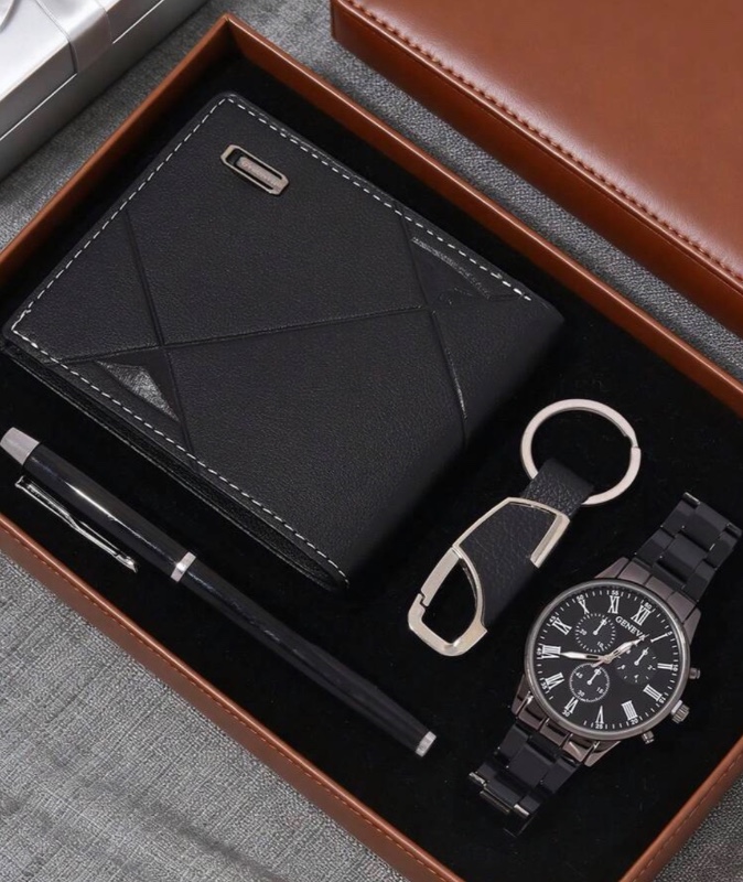 4 pièces/set Montre à quartz minimaliste pour hommes d'affaires, comprenant un boîtier de montre noir, un portefeuille, un stylo et un porte-clés. Axé sur un design professionnel et sobre en noir, le bracelet de la montre est durable et de haute qualité ;