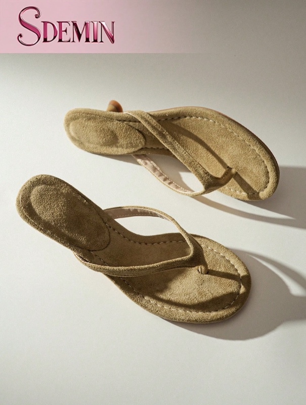 SDEMIN Chaussons d'été pour femmes, couleur unie, chaussures de vacances élégantes, sandales de plage décontractées à talons hauts, chaussures à enfiler à la mode pour robe