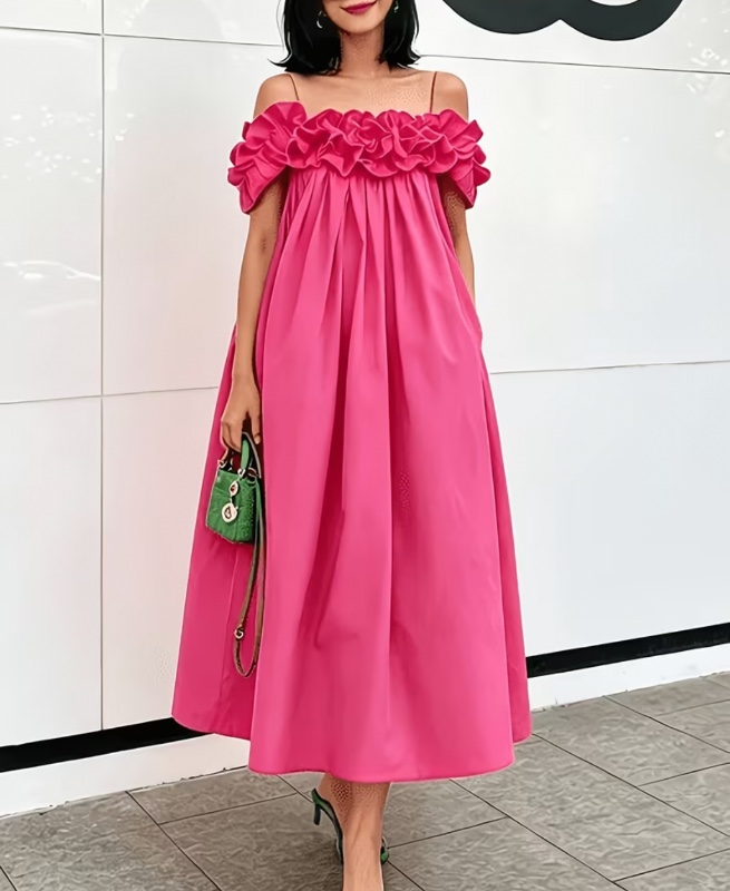 Robe mi-longue urbaine minimaliste à volants et bretelles spaghetti, robe d'été sans bretelles à épaule dénudée pour femme au toucher haut de gamme, robe mi-longue à jupe évasée ample et cintrée à la taille à volants