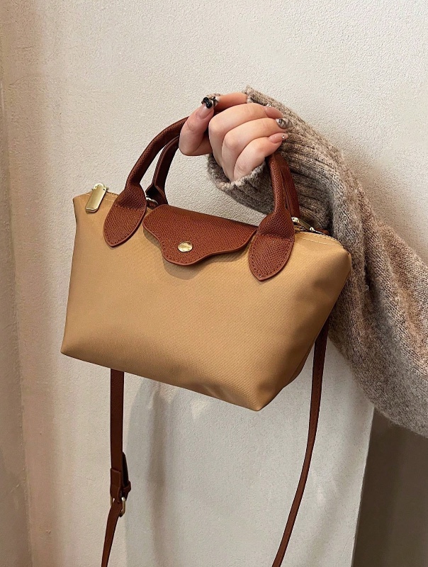 Nouveau sac fourre-tout épaule en nylon unicolore décontracté pour femmes, sac bandoulière