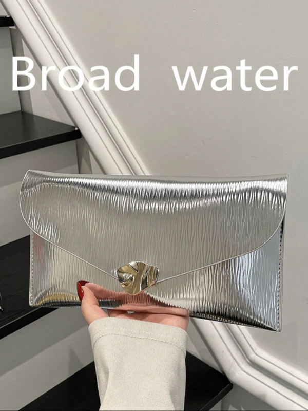Pochette enveloppe de luxe légère pour femme – Collection Printemps 2026 (motif à carreaux dégradé) ; sac de soirée élégant et polyvalent avec boucle métallique ; sac à main pour femme grande capacité en couleur unie.
