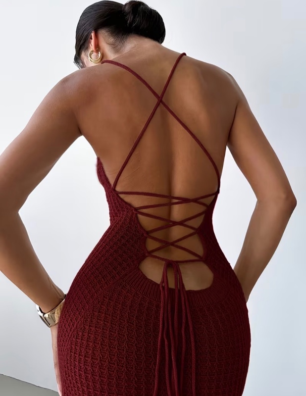 Femme - Robe Élégante et à Dos Croisé, Fente Latérale et Coupe Ajustée