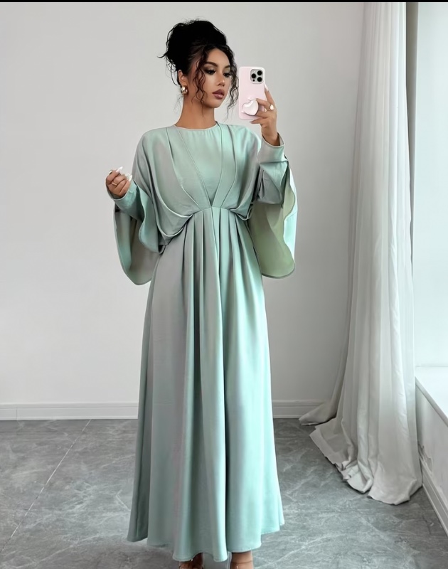 Nouvelle robe tendance à manches longues pour le printemps et l'automne