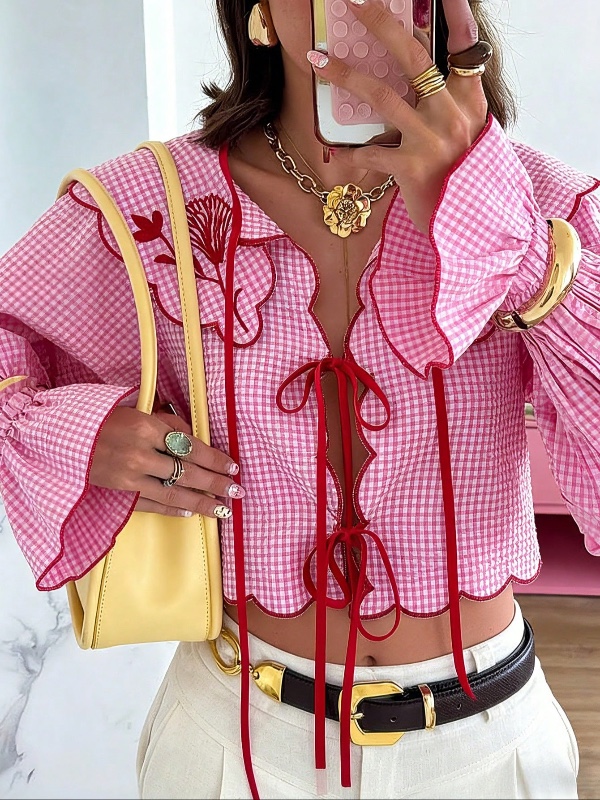 Blouse rose printemps/été à col noué, volants et manches évasées – Chemisier élégant et charmant pour l'école, les fêtes, les mariages, la plage ou les vacances.