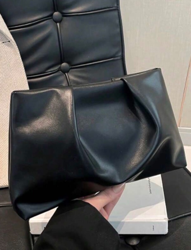 New Spring/Summer Fashion Solid Color Clutch, Pleated Cloud Bag, Solid Color Casual Envelope Bag, Cosmetic Bag, Travel Accessory Bag, Liner Bag, Toiletry Bag, Storage Pouch